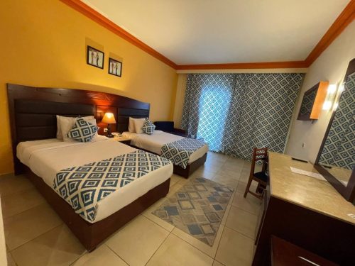 793d4f3f-93b4-493d-aaff-41446f814a1e